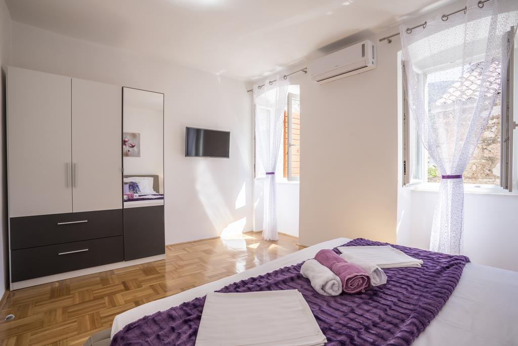 Villa Ines Komiža Esterno foto